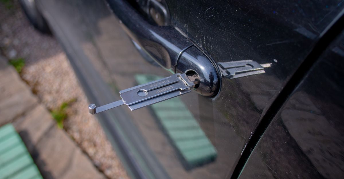 Chevrolet car key fob — High Line Access Control Locksmith
